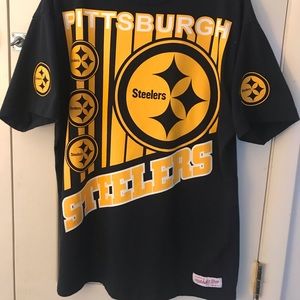 VINTAGE MITCHELL AND NESS STEELERS GRAPHIC TEE